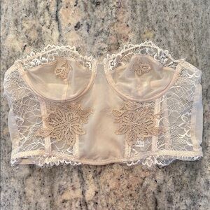 NWOT ✨ Zara Nude Mesh & Eyelash Lace Boned Strapless Bustier Bralette 34B